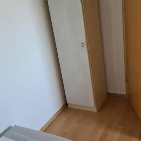 Schlafzimmer 1 Mit Aussicht Ueber Weilstetten * バーリンゲン