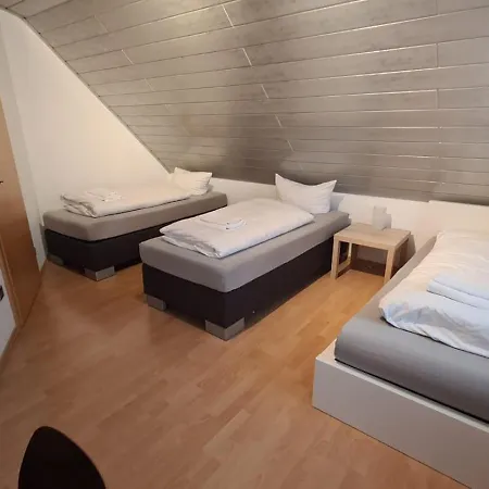 Schlafzimmer 1 Mit Aussicht Ueber Weilstetten Balingen