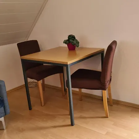 Schlafzimmer 1 Mit Aussicht Ueber Weilstetten * バーリンゲン