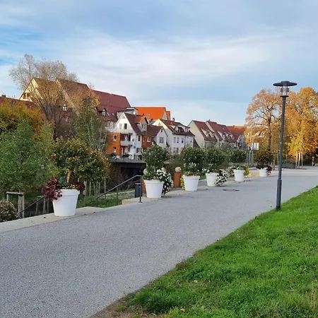 Schlafzimmer 1 Mit Aussicht Ueber Weilstetten *