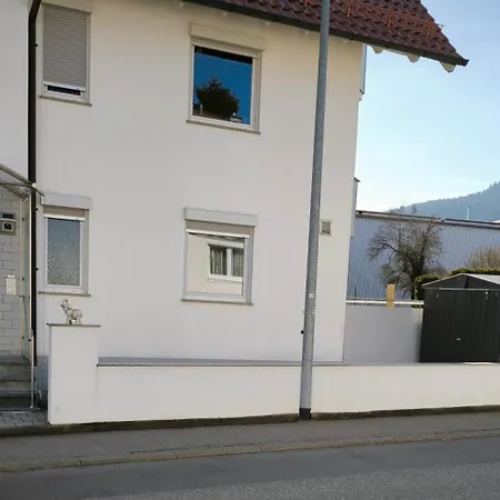 Schlafzimmer 1 Mit Aussicht Ueber Weilstetten